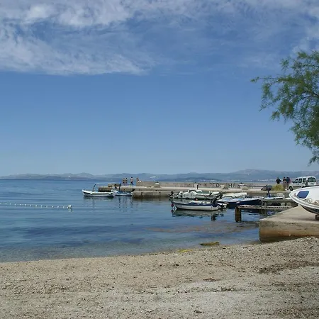 Magnificent In With Swimming Pool 3*