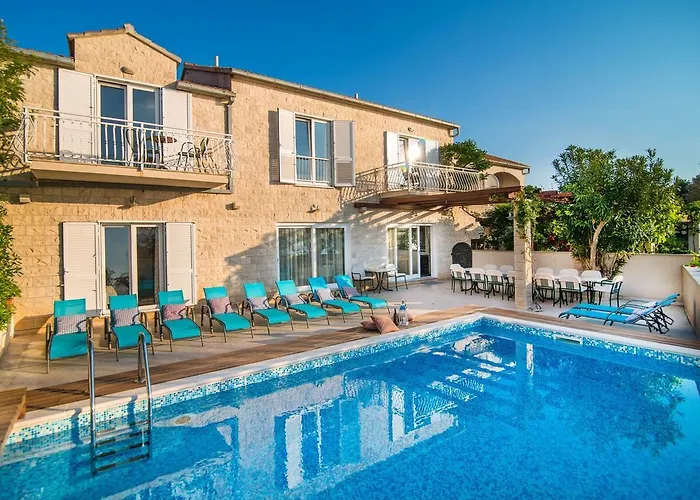 酒店 Magnificent In With Swimming Pool 苏佩塔尔